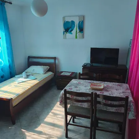 Lakkoma Holiday Home Hébergement de vacances Lákkoma